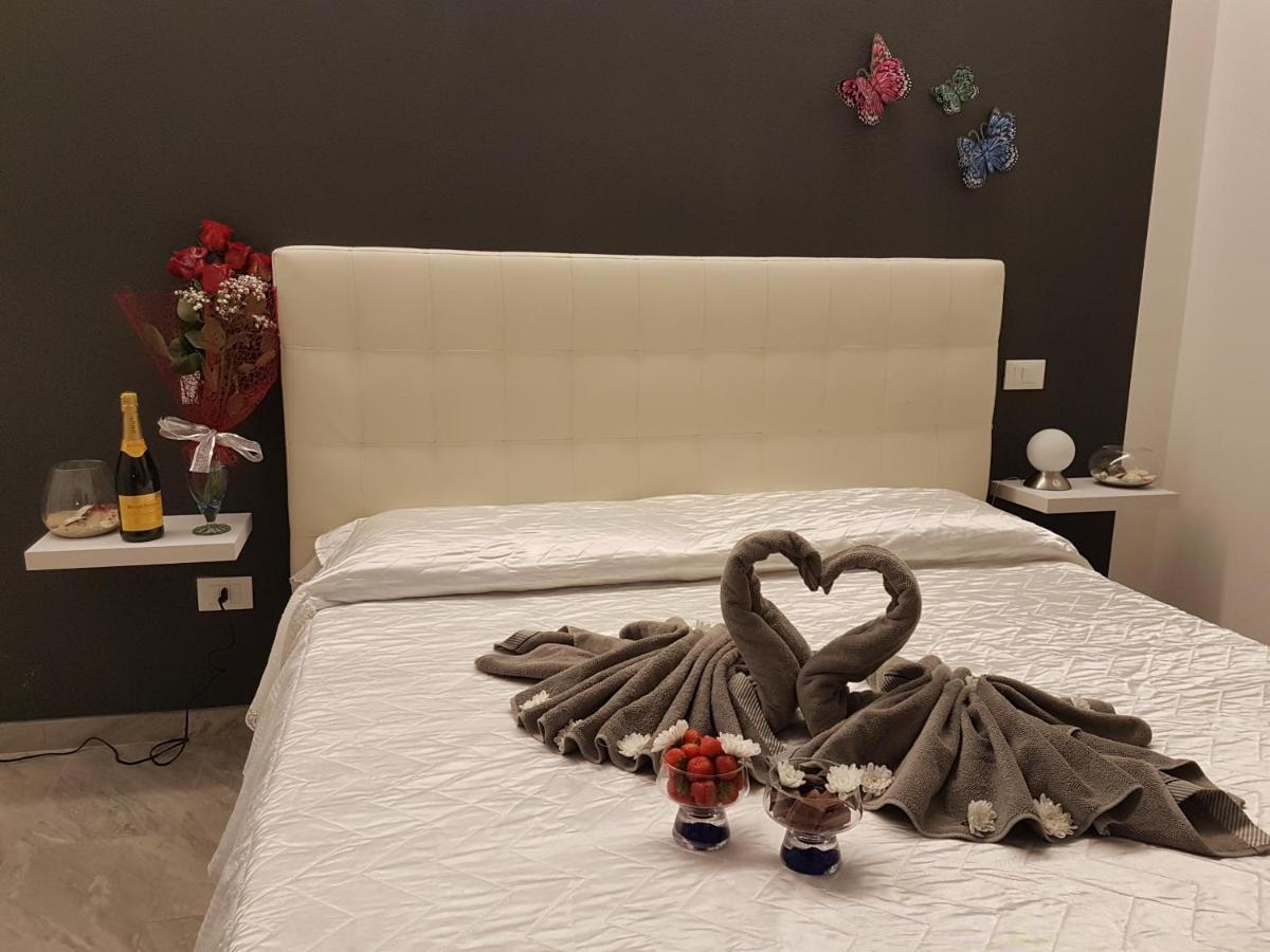 B&B The Dream Marina Di Carrara Bagian luar foto
